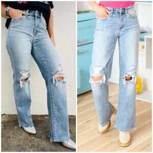 Judy Blue Light Blue Distressed Straight Leg Jeans